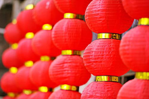 不僅只是顏色!這些描繪色彩的英語(yǔ)單詞還有這些“高級(jí)”用法